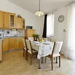 Noemi3 By Interhome Πόρετς